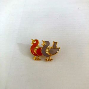 Bird Enamel and Gold Tone Pin